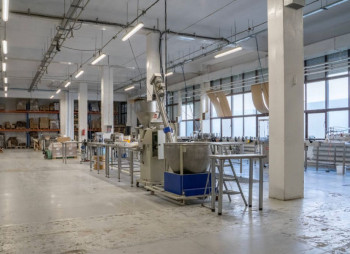 Complex of warehouse, industrial and office buildings in Lublin (Poland) for sale